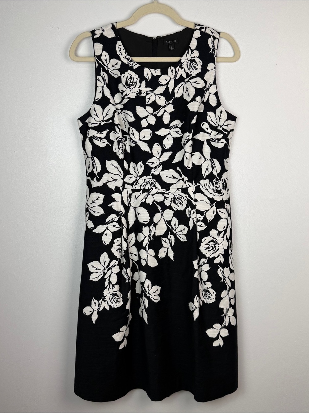 Talbots Dress 8P Black White Cotton Floral Knee Length Sleeveless NWT